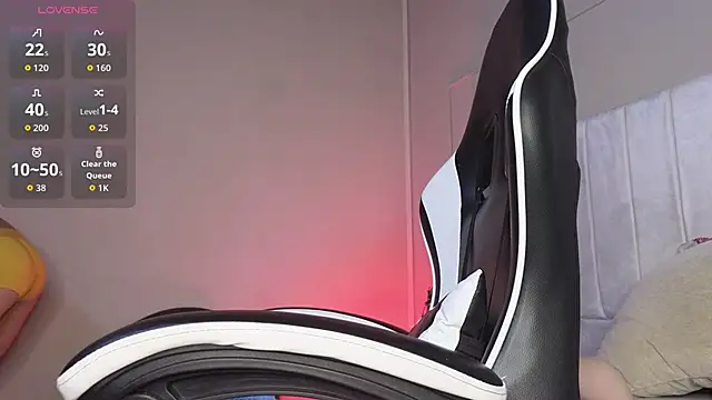 Justin valverde online show from December 15, 7:55 pm