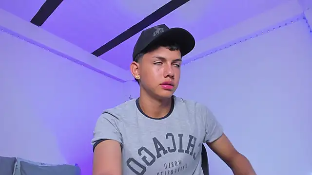 Axel Cody  online show from November 2, 11:36 am