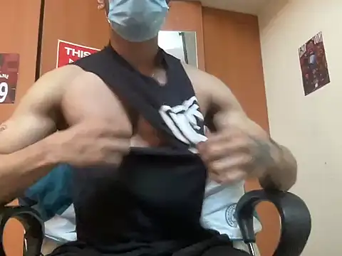 Snapshot of Thenattyguy chatting on October 26, 7:05 pm Thenattyguy online show from October 26, 7:05 pm