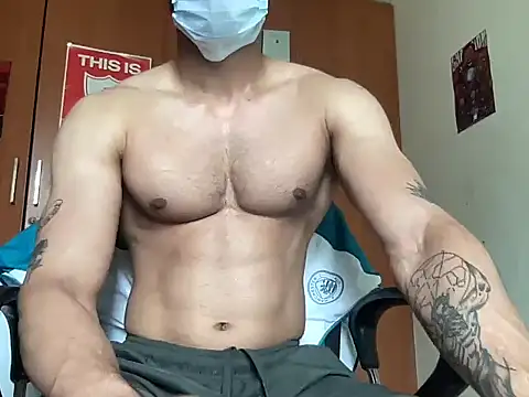 Snapshot of Thenattyguy chatting on October 25, 9:11 am Thenattyguy online show from October 25, 9:11 am