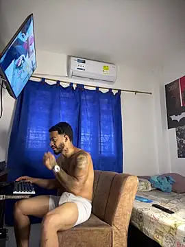 Kylian Alessandro online show from March 1, 2:28 pm