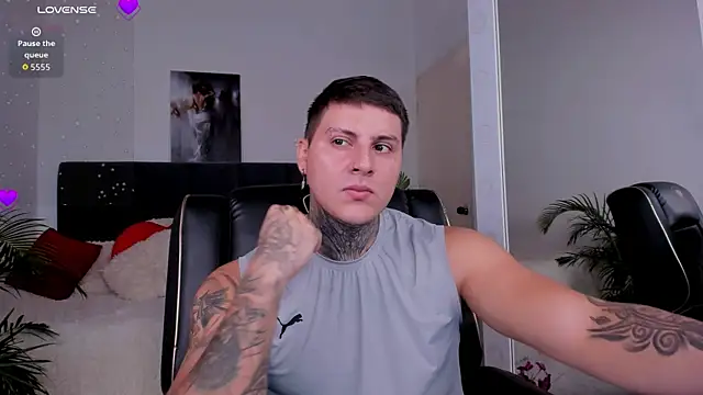 dirty boy0 online show from October 24, 4:20 pm