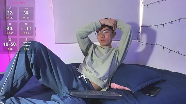 dani angel dark online show from December 14, 9:22 pm