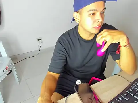 kelvin 276 online show from March 8, 12:19 am