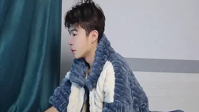 Stuffy-111 online show from November 10, 7:52 pm