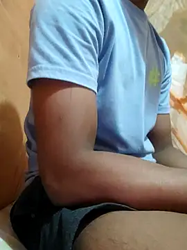 Snapshot of princejmp1973 chatting on October 18, 5:40 pm princejmp1973 online show from October 18, 5:40 pm