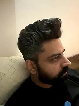 Snapshot of SoulHunt9 chatting on October 21, 4:37 am SoulHunt9 online show from October 21, 4:37 am