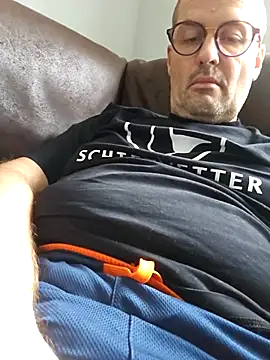 GermanMadMatt online show from October 25, 8:05 am