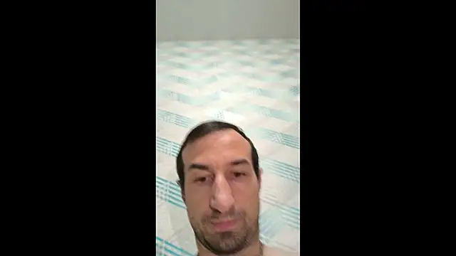 Snapshot of Andruu_ chatting on October 24, 8:43 pm Andruu  online show from October 24, 8:43 pm