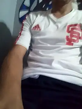 Snapshot of Pedropuente200 chatting on October 29, 10:29 am Pedropuente200 online show from October 29, 10:29 am