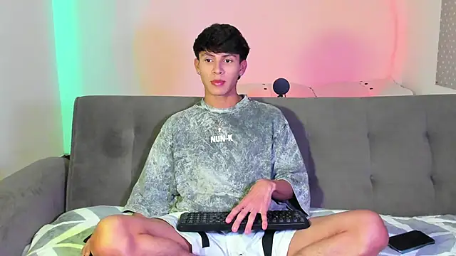 Will starr online show from November 12, 8:57 pm