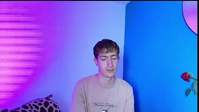 Erick Taylor3 online show from February 15, 9:23 pm