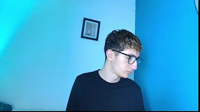 Erick Taylor3 online show from March 15, 9:54 pm