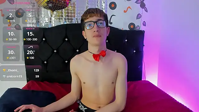 Erick Taylor3 online show from October 30, 5:58 pm