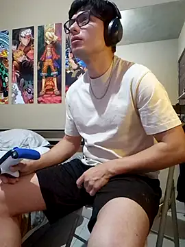 Ais B10 online show from November 12, 3:34 am