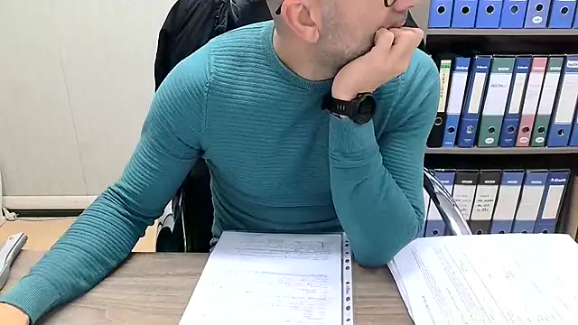 Evasionee online show from December 19, 8:22 am