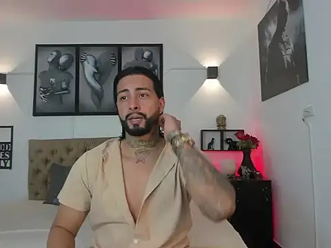 christopher palmerjs online show from November 27, 11:30 pm