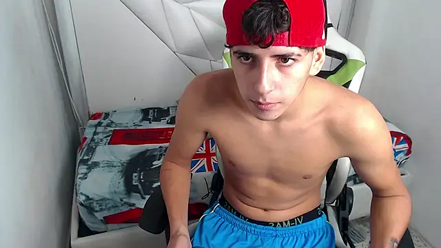 Cash G  online show from December 16, 9:33 pm