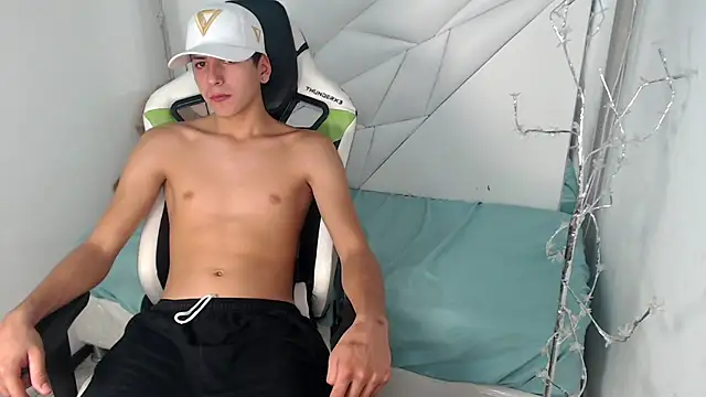 Cash G  online show from November 11, 8:58 pm