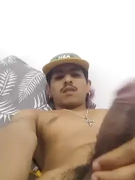 SkinniYamo online show from October 27, 1:57 pm