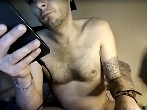 HadrianFort online show from March 2, 1:18 pm