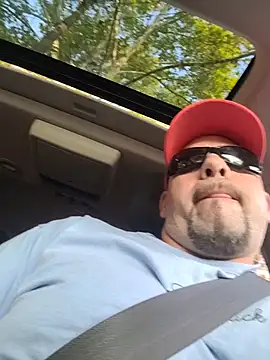 Tincho1051 online show from April 21, 8:04 pm