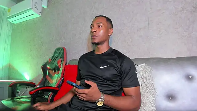 for itan online show from December 3, 12:44 pm