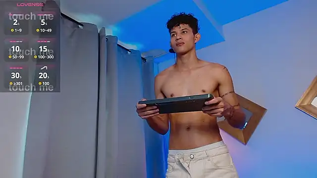 KamiSuarez online show from February 3, 6:35 pm