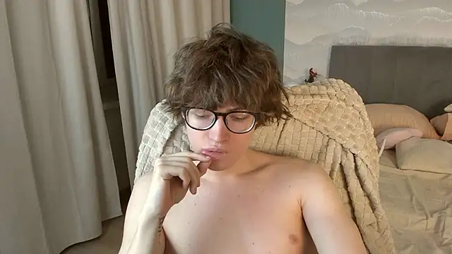 Syndy Dels online show from January 18, 2:30 pm