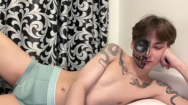 aplant  online show from October 30, 11:39 pm