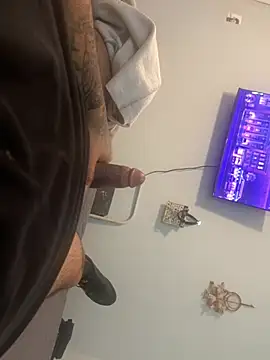 cal6ger online show from January 14, 6:55 pm