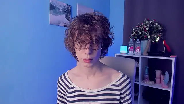 LeoBensyten online show from November 1, 8:57 pm