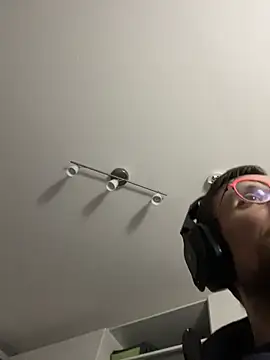 Guttermann online show from November 26, 10:40 am