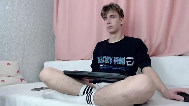 Harvey foster online show from December 5, 7:48 am