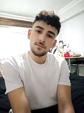 yasinesra757  online show from February 18, 2:04 pm