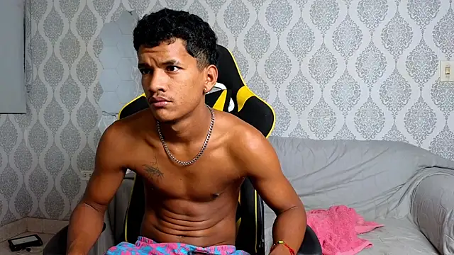 Boy savoy online show from December 1, 7:22 am