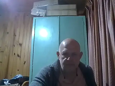 Karl1-85 online show from November 10, 1:54 am