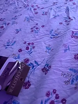 YostinAndSabri online show from March 15, 6:21 am