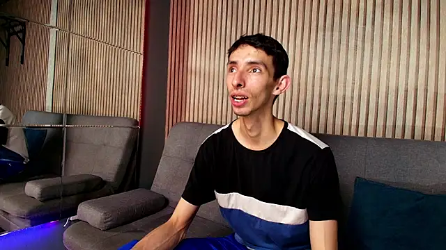 ZyroNight online show from November 27, 9:29 pm