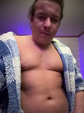 miguel910921 online show from February 10, 11:20 pm