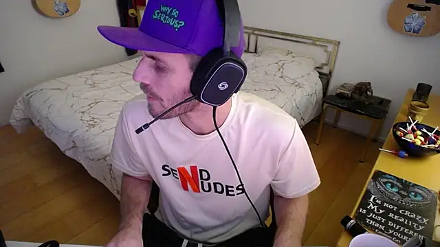 skatejocke online show from November 19, 9:09 am