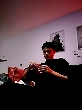 Karmicpleasures  online show from November 18, 5:16 pm