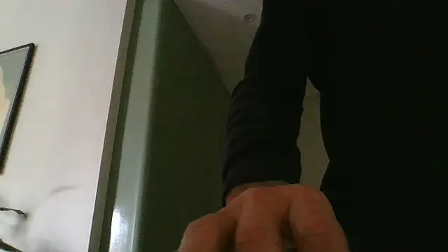 CuteDaddy92 online show from November 20, 1:43 pm