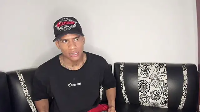 JUANBIGCOCK21CM online show from April 8, 6:49 pm