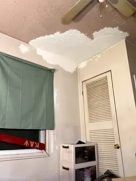 wearefreaks08 online show from December 17, 5:47 am