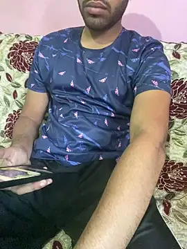hotyyyyjonny online show from May 6, 3:29 am