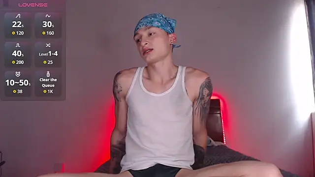 ArthurPhoenixx online show from January 9, 9:53 pm