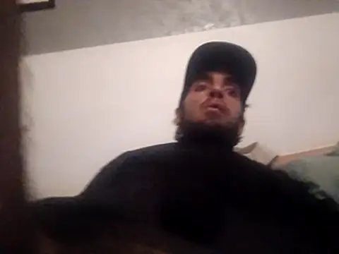 hotguy71000 online show from June 2, 11:39 pm