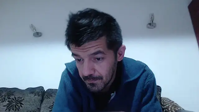 Dale E online show from January 2, 2:22 am