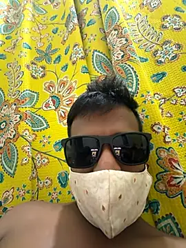 coupleshow42 online show from November 13, 4:33 pm